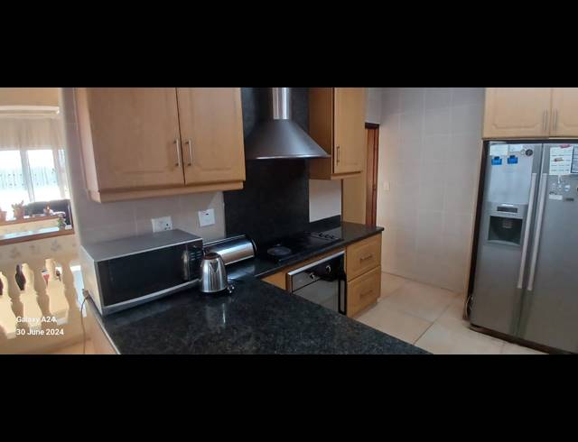 3 BEDROOM HOUSE FOR SALE IN KHARWASTAN